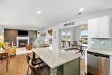 924 Fairdale Ct - Photo 16