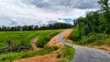 1 Bell Hollow Rd - Photo 3