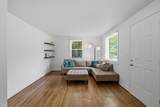 2002 Riverwood Dr - Photo 3