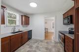 2002 Riverwood Dr - Photo 8