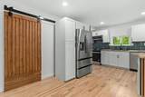 20 Moon Street - Photo 14