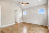 1726 Knowles St - Photo 19