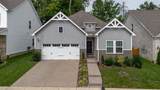 183 Hampshire Way - Photo 1