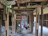 515 E Race St - Photo 14