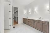 1006 Laguna Drive - Photo 47