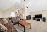 818 Tall Oak Trl - Photo 37