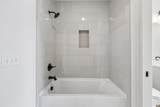 6033 Cypress Creek Rd - Photo 43