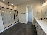 2906 Chetco Way - Photo 31