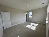 2906 Chetco Way - Photo 44