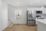 918 Phillips St - Photo 9
