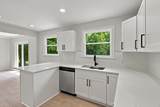 215 Tyne Bay Dr - Photo 11