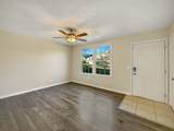 692 Atlanta Dr - Photo 3