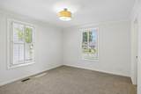 1910 Redbud Ct - Photo 11