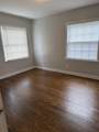 2031 Benjamin St - Photo 15