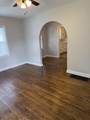 2031 Benjamin St - Photo 3