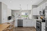 1835 Glade St - Photo 11