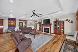 3542 Seven Springs Rd - Photo 21