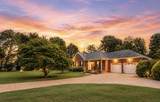 1004 Deann Ct - Photo 2