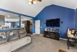 1361 Volunteer Ln - Photo 8