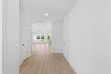 212 Conger Dr - Photo 2