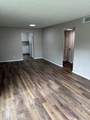 1004 Rachels Square Dr - Photo 7