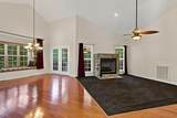 1501 Rebecca Dr - Photo 7
