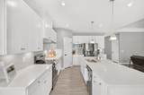 1427 Dawbarn Dr - Photo 19