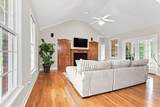 131 Maple Dr - Photo 3