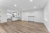 527 E Castle St - Photo 4