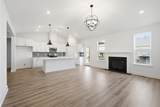 408 Rawling Ln - Photo 19