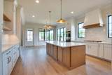 112 Mitford Lane - Photo 11