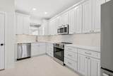 7101 Sunnywood Dr - Photo 17