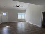 2492 Jason Dr - Photo 3