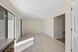 2306 Surrey Ln - Photo 10
