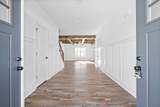 602 Eva Dr - Photo 4