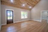 300 Devin Dr - Photo 3