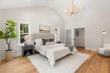 945 Seymour Ave - Photo 36