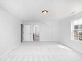 631 Silva Ln - Photo 54