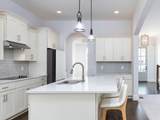 631 Silva Ln - Photo 9