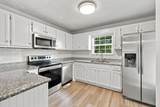 2820 Weybridge Dr - Photo 14