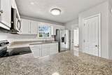2820 Weybridge Dr - Photo 15
