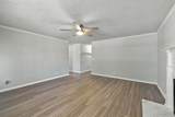 2820 Weybridge Dr - Photo 10