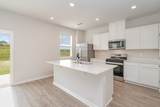 1504 Rosewood Dr - Photo 10