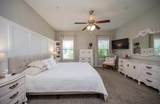 813 Silverhill Dr - Photo 12