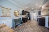 813 Silverhill Dr - Photo 17