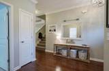 813 Silverhill Dr - Photo 3