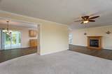 418 Haywood Ln - Photo 2