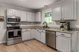 654 Huntington Pkwy - Photo 10