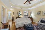 2767 Stonehedge Dr - Photo 9