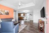 556 Oakmont Dr - Photo 4